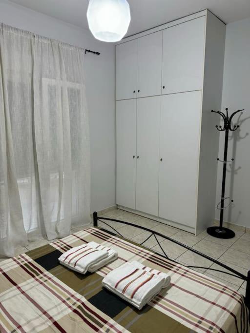 Family Apartment 2 Chios Town Buitenkant foto
