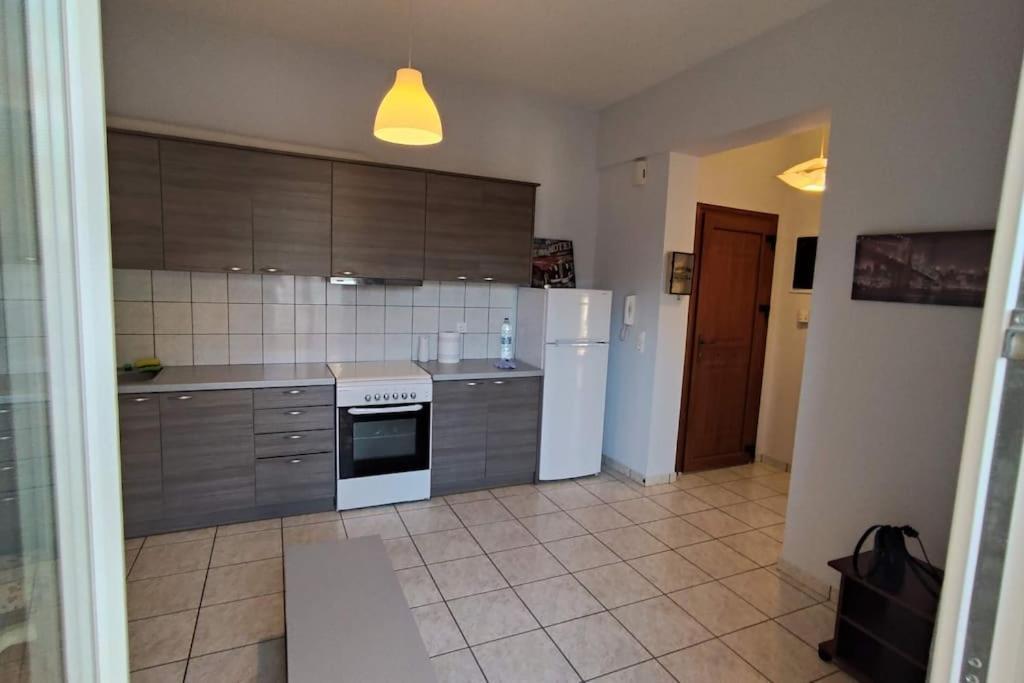 Family Apartment 2 Chios Town Buitenkant foto
